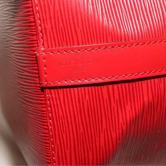❤️💯Authentic LOuis Vuitton Red Epi Leather Petit Noe ❤️ - Picture 10 of 16